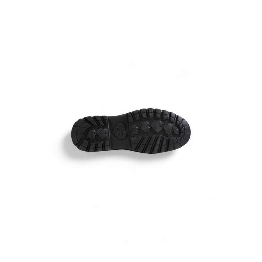 Black Polyethylene Platform