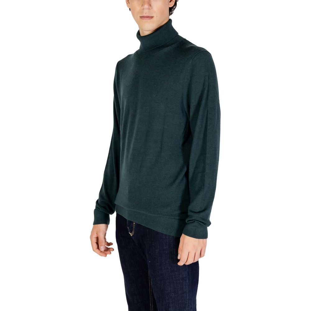 Green Wool Turtleneck