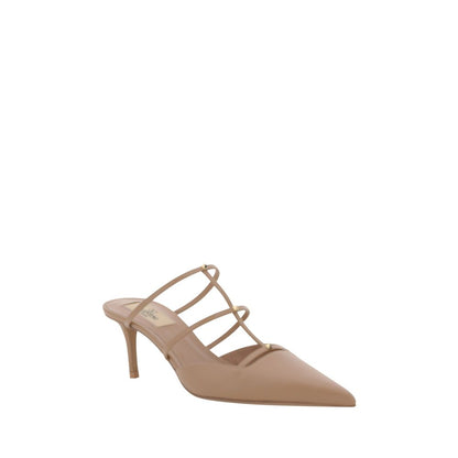 Rockstud Wispy Pumps