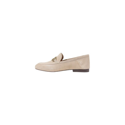 Beige Leather Flat Shoe