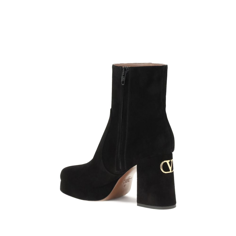 Black Calf Leather Bos Taurus Ankle Boots