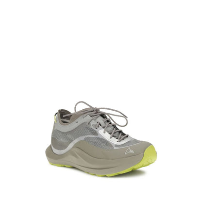 Sella Sneakers