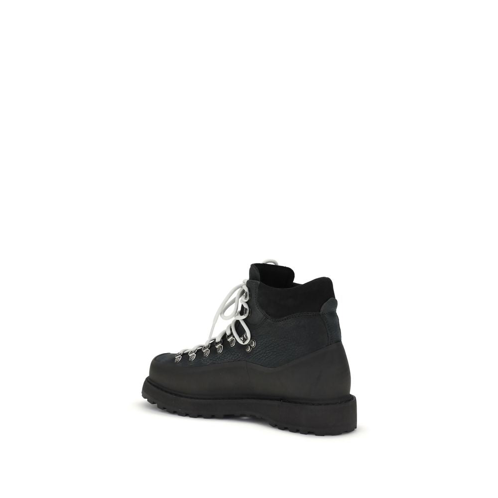 Black Calf Leather Bos Taurus Lace-Up Boots