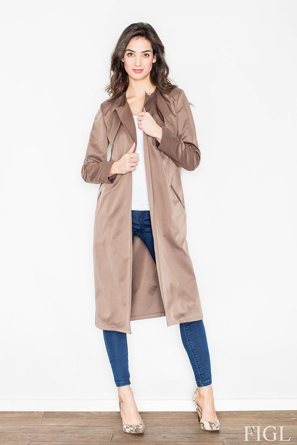 Coat model 50057 Figl