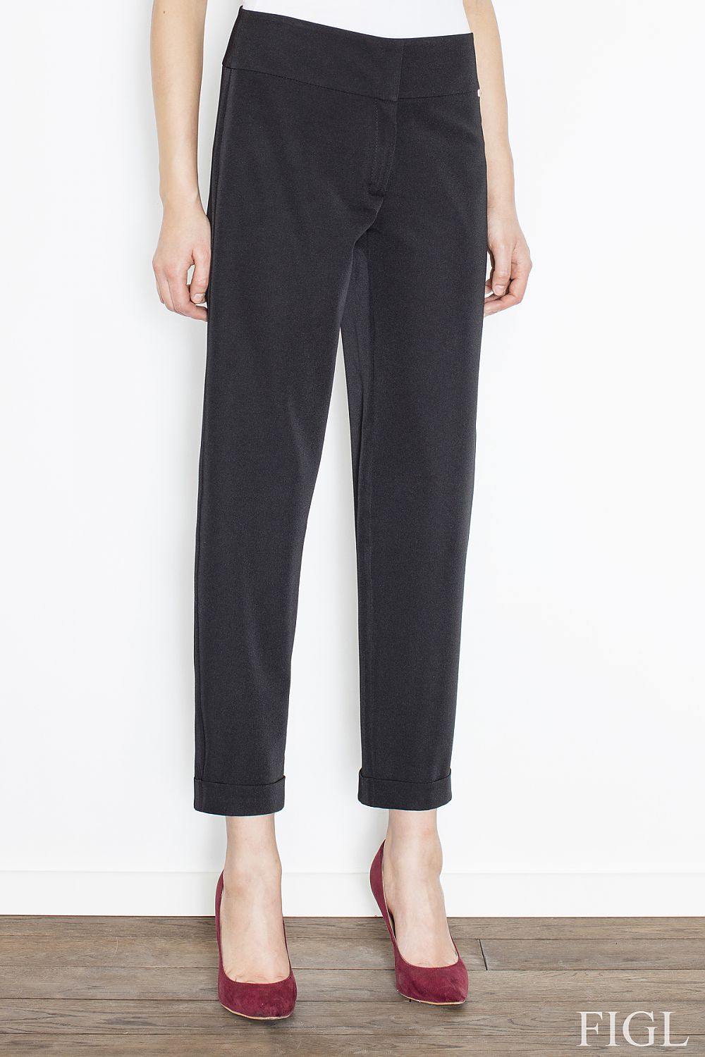  Women trousers model 52613 Figl 