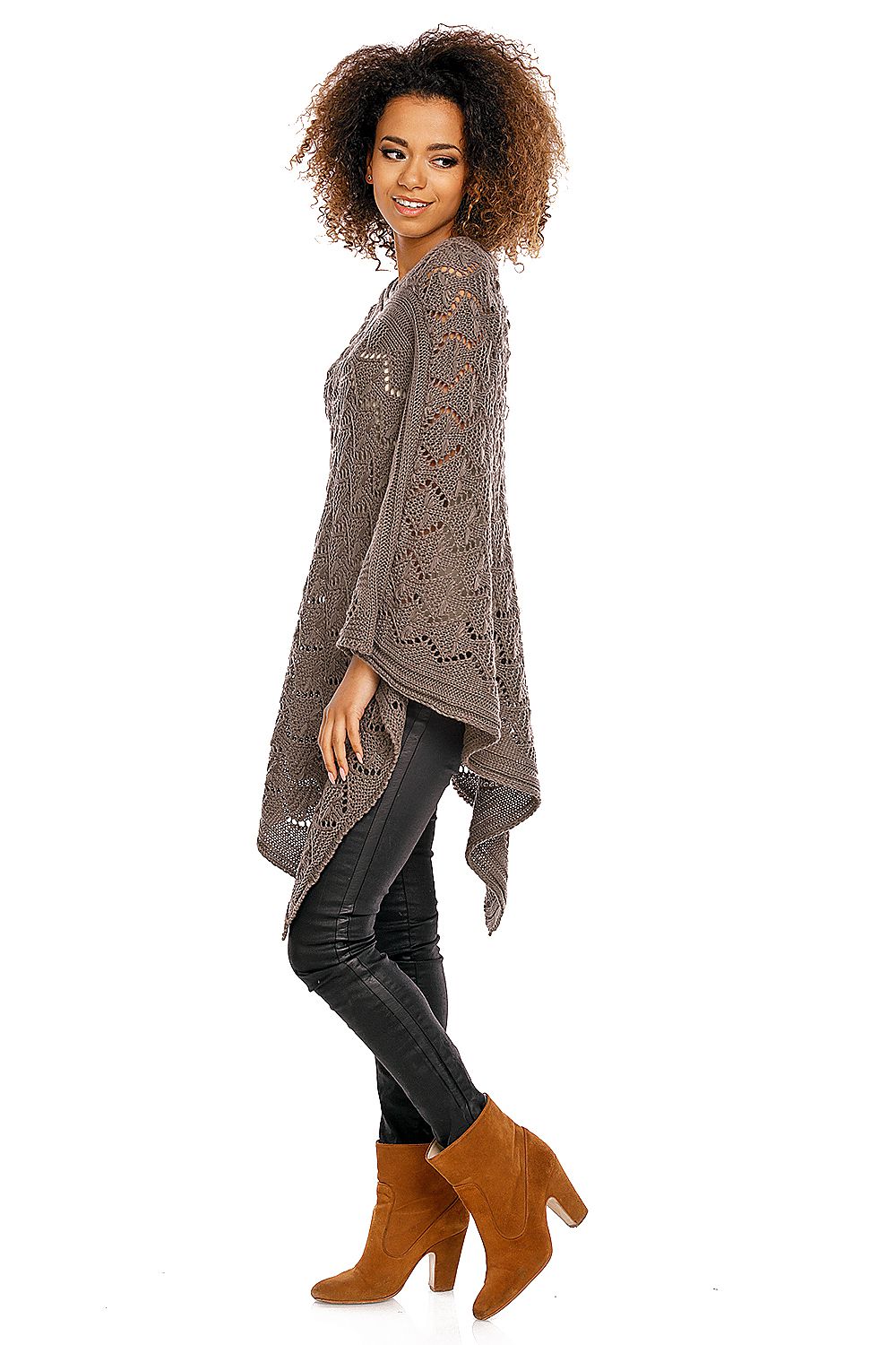 Poncho model 94519 PeeKaBoo