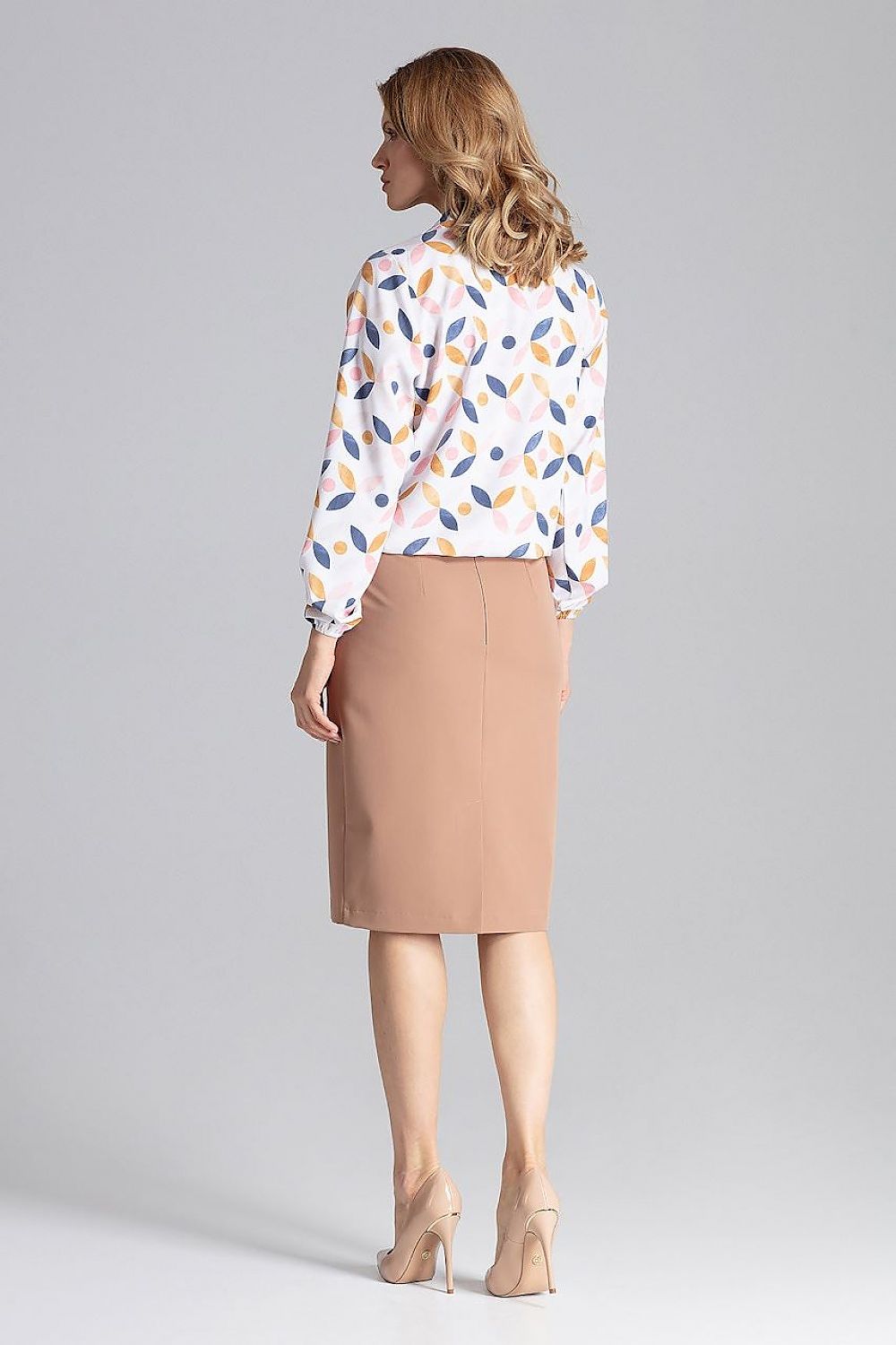 Classic skirt model 129745 Figl