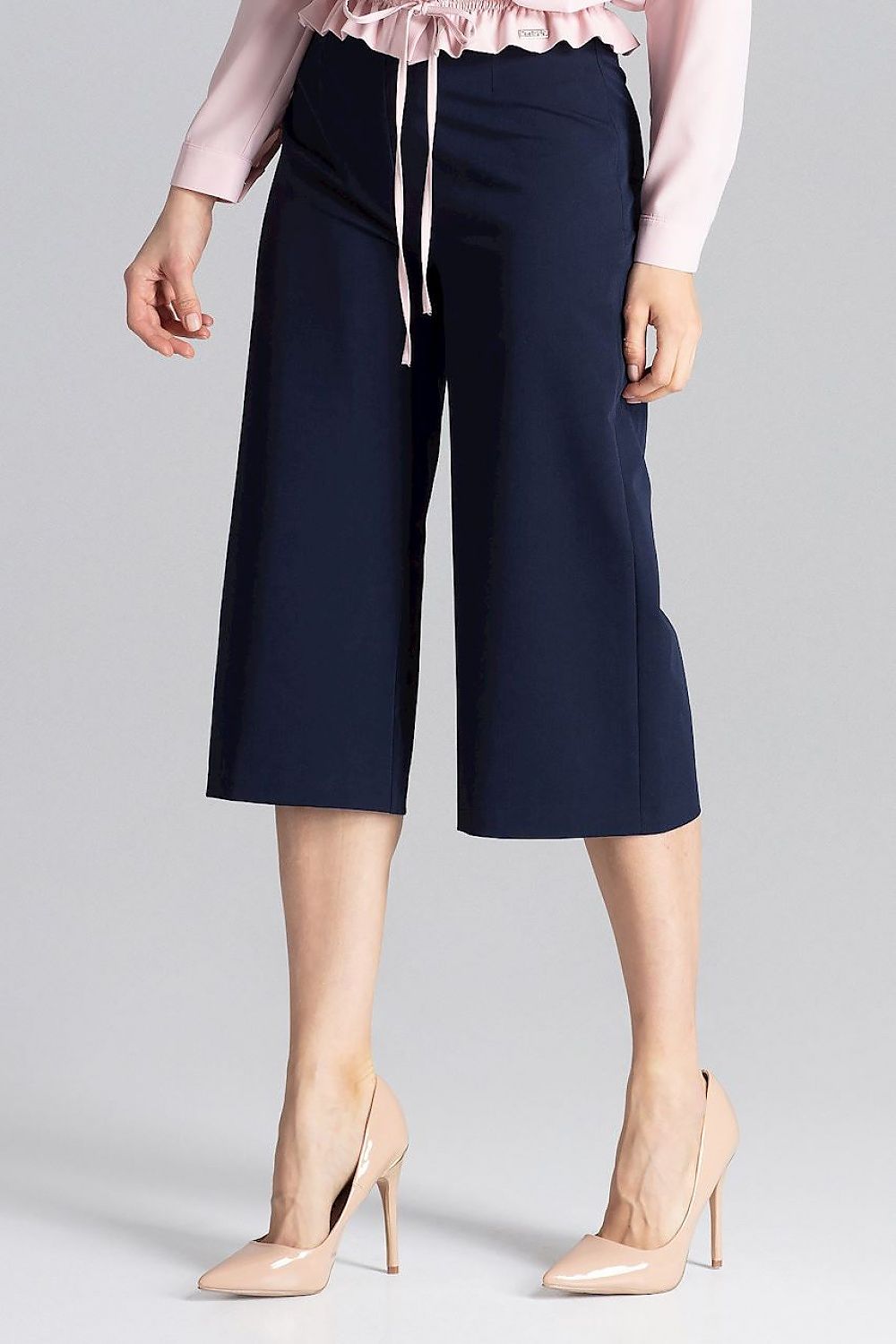  Women trousers model 129788 Figl 