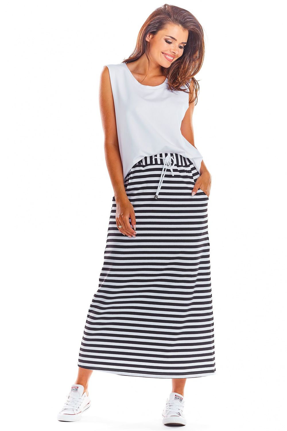 Long skirt model 133617 Infinite You