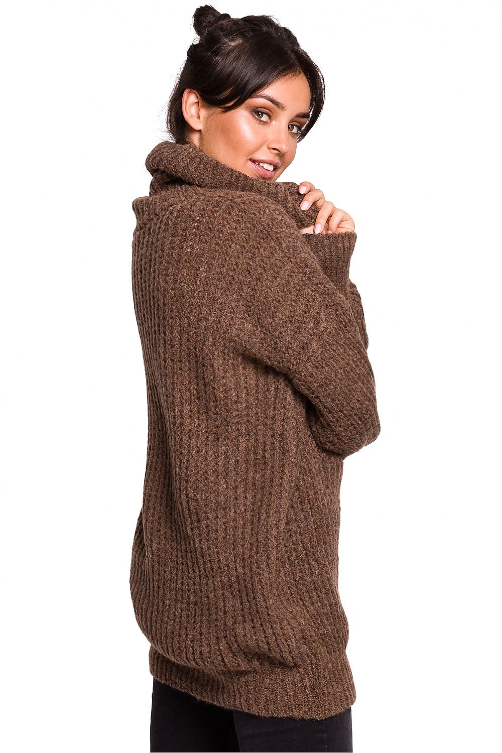  Turtleneck model 134748 BE Knit 