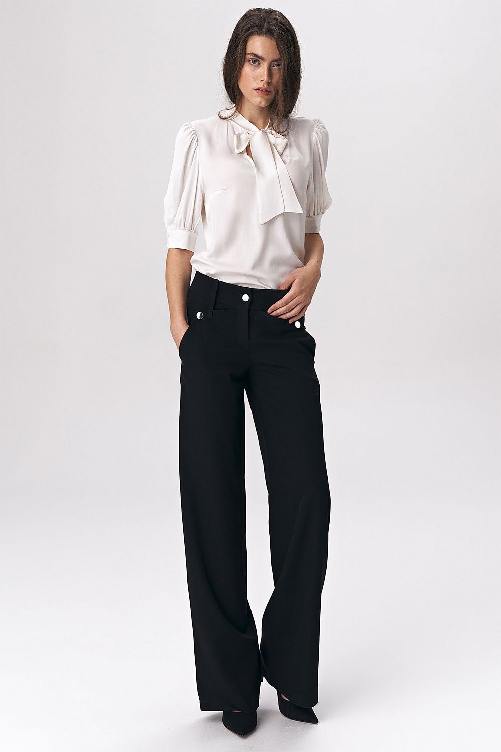  Women trousers model 140890 Nife 