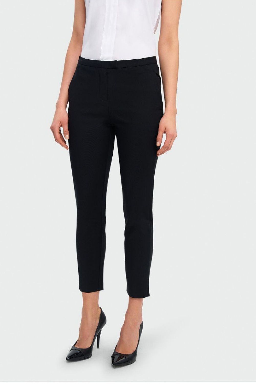 Women trousers model 140938 Greenpoint