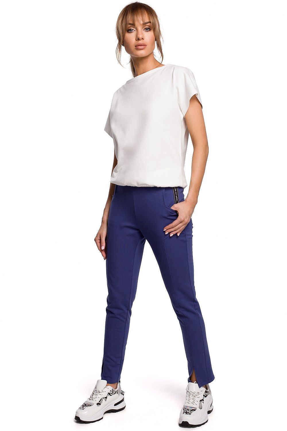 Trousers model 142268 Moe