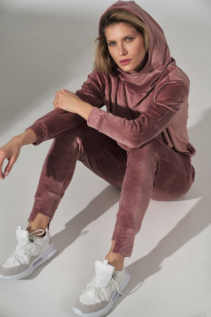  Tracksuit trousers model 151803 Figl 